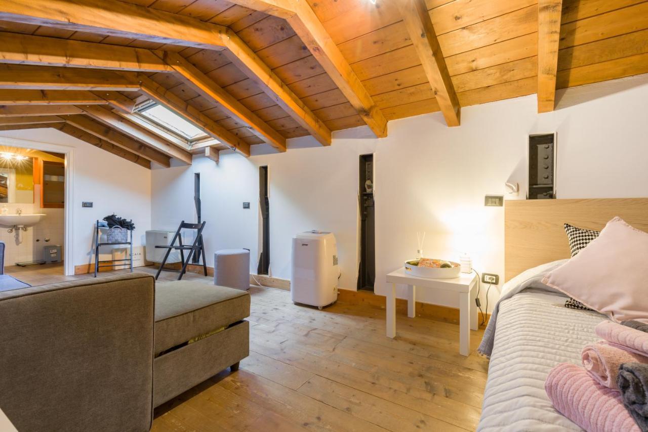 Magnificent Cosy Loft Appartamento Verona Esterno foto
