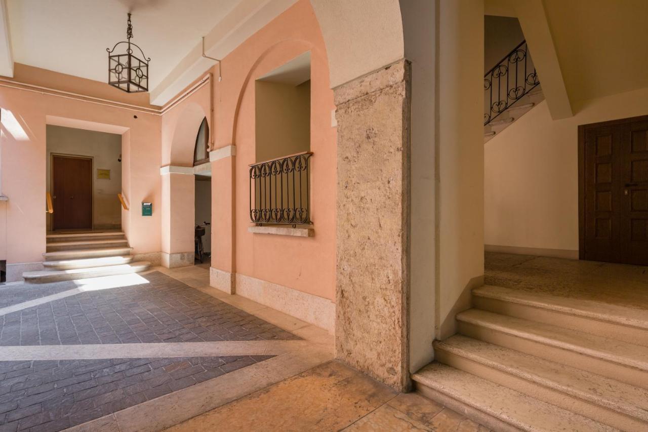 Magnificent Cosy Loft Appartamento Verona Esterno foto